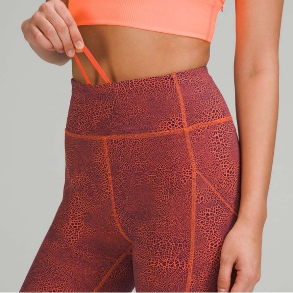 Lululemon Invigorate High-Rise Tight 25" Crackle Glaze Vintage Orange Size 4 - Picture 4 of 11
